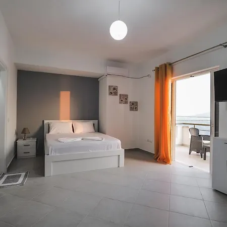 Guest house Amare Sarande